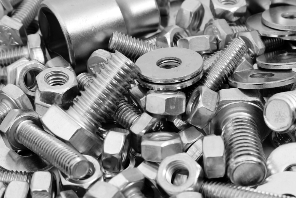 Understanding The Differences between Nuts and Bolts Fasteners